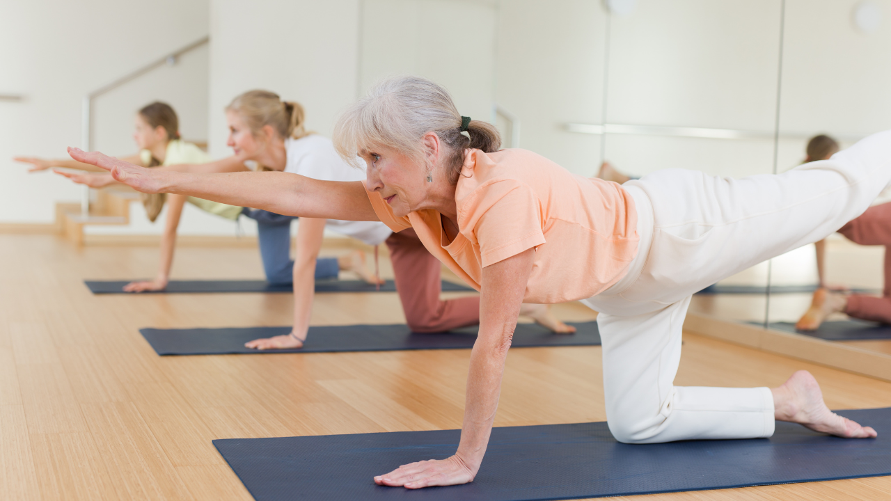 Best Exercises For Seniors Living With Dementia