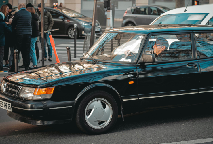 Signs An Elderly Parent Should Not Drive