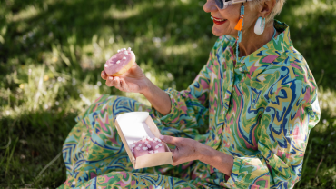 How To Help Seniors Through Allergy Season