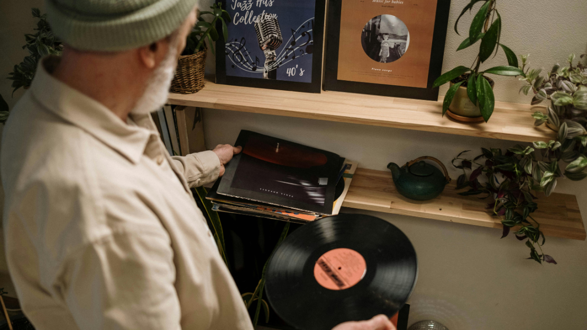How Does Music Therapy Help Seniors With Dementia?