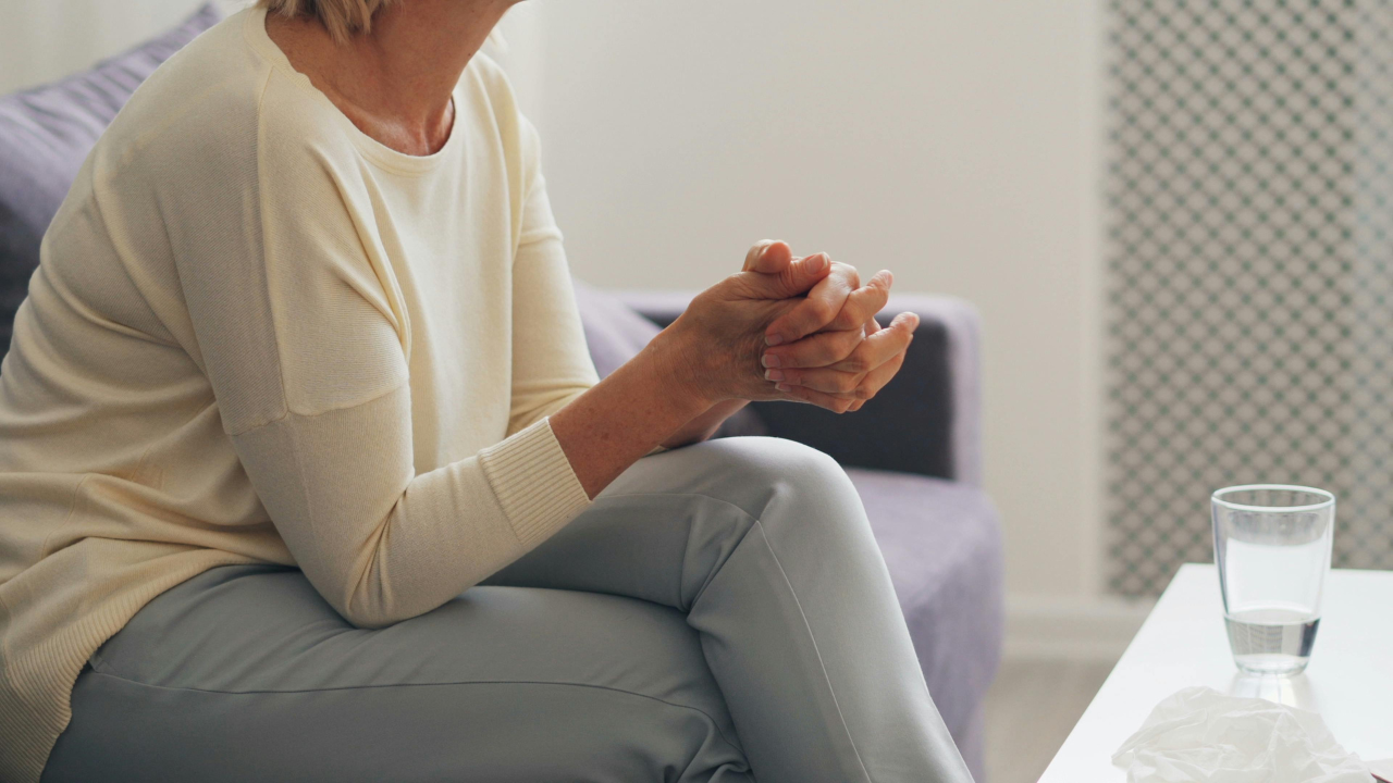 How To Help Seniors Through Stress & Anxiety