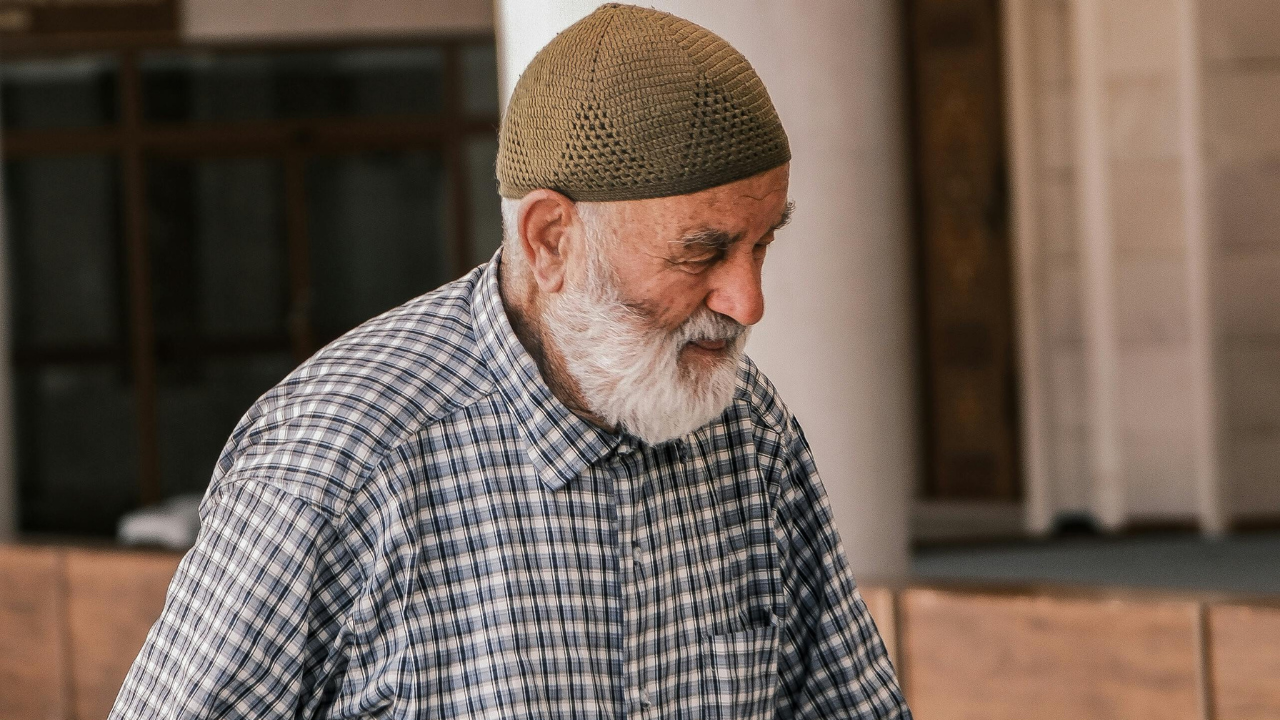 Why Do Dementia Patients Make Noises?