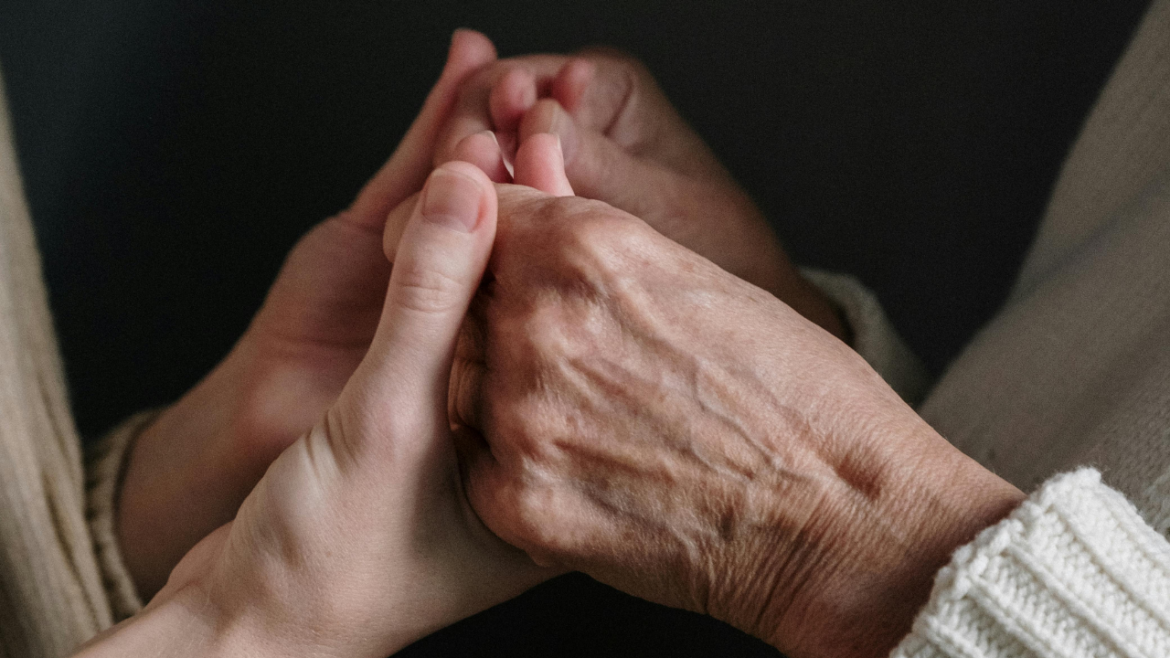 How To Help Seniors Through Their Panic Attacks