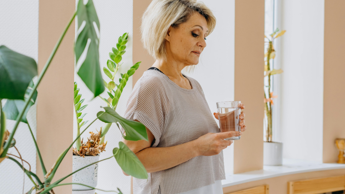 How Much Water Should Seniors Be Drinking?