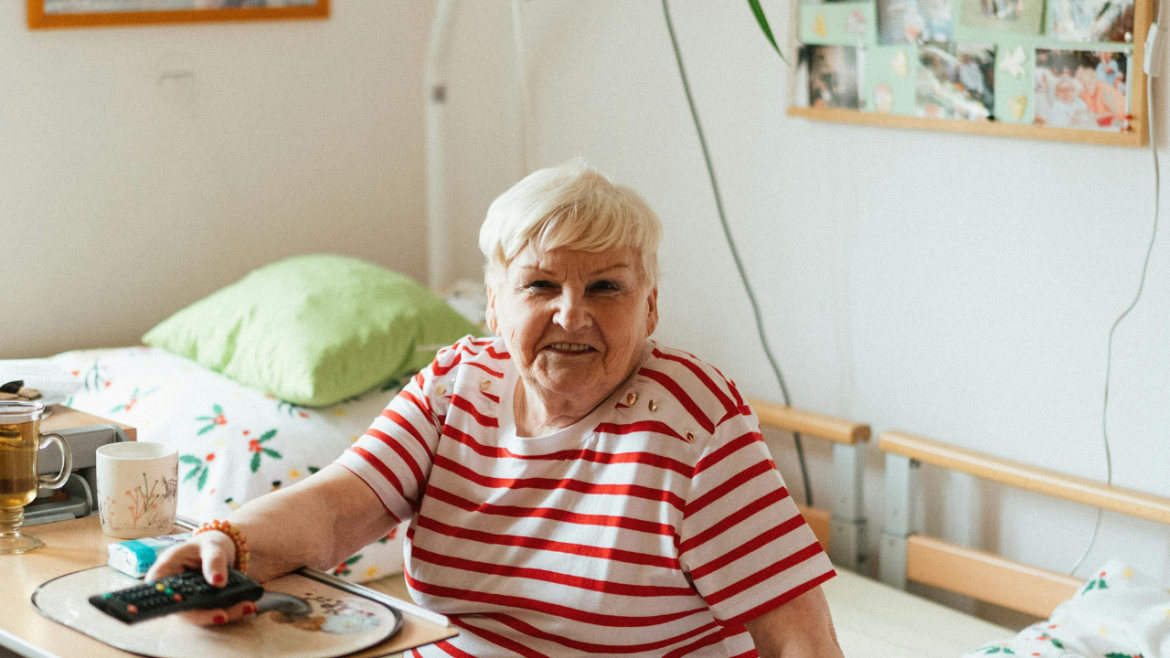 What Is The Purpose Of A Bed Bath For Seniors?