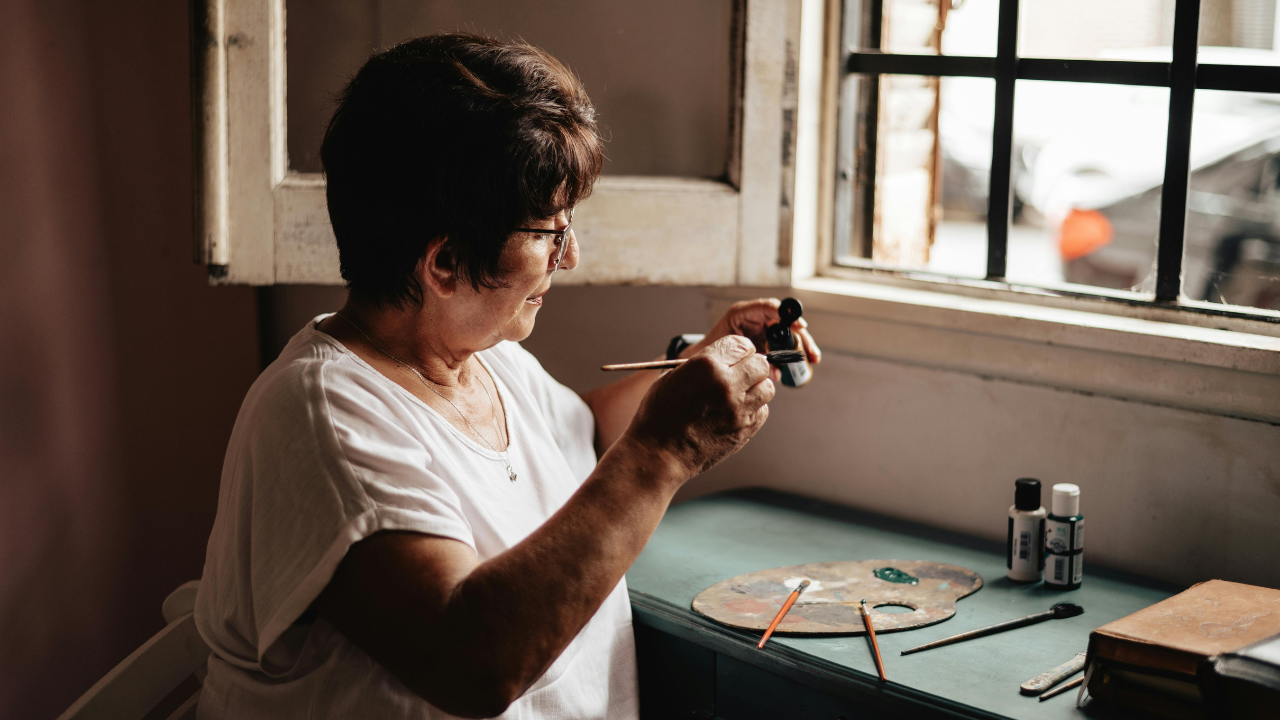 Why Painting Helps Seniors With Anxiety